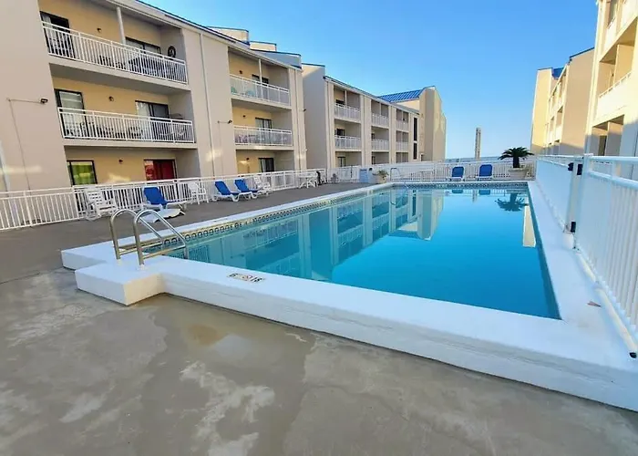 Holiday home Beachfront Complex Sugar Sleeps 4 Gulf Shores