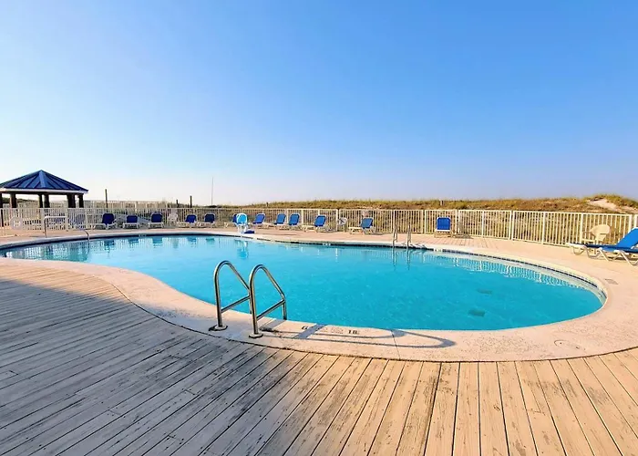 Beachfront Complex Sugar Sleeps 4 Holiday home Gulf Shores